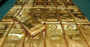 Gold stabilized after falling Why Gold is an attractive target investors Reasons for the fall in October gold below $ 1300